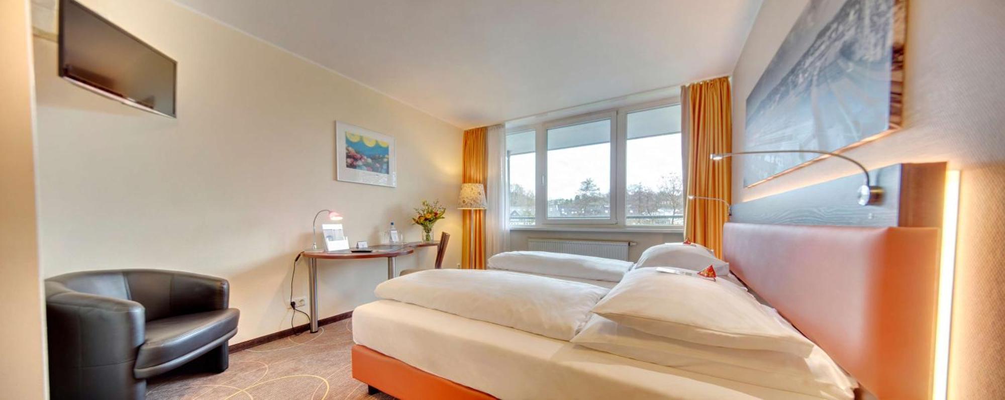 Best Western Hotel เวทซ์ลาร์ ภายนอก รูปภาพ