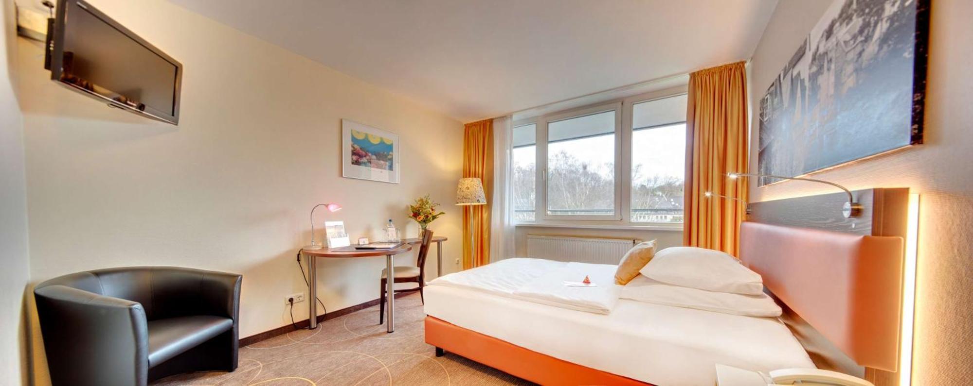 Best Western Hotel เวทซ์ลาร์ ภายนอก รูปภาพ